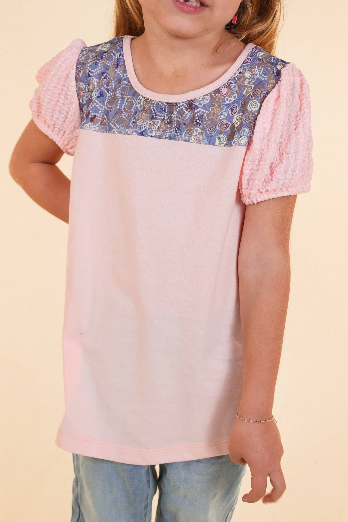 Girls Pink Top With Floral Lace and Puff Sleeve: Pink