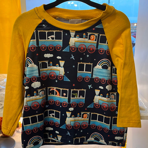 Train Raglan